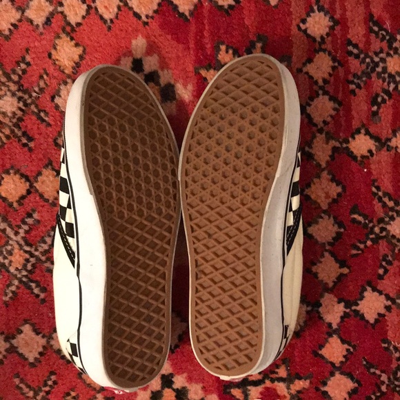 Great condition checkered vans - Picture 2 of 2